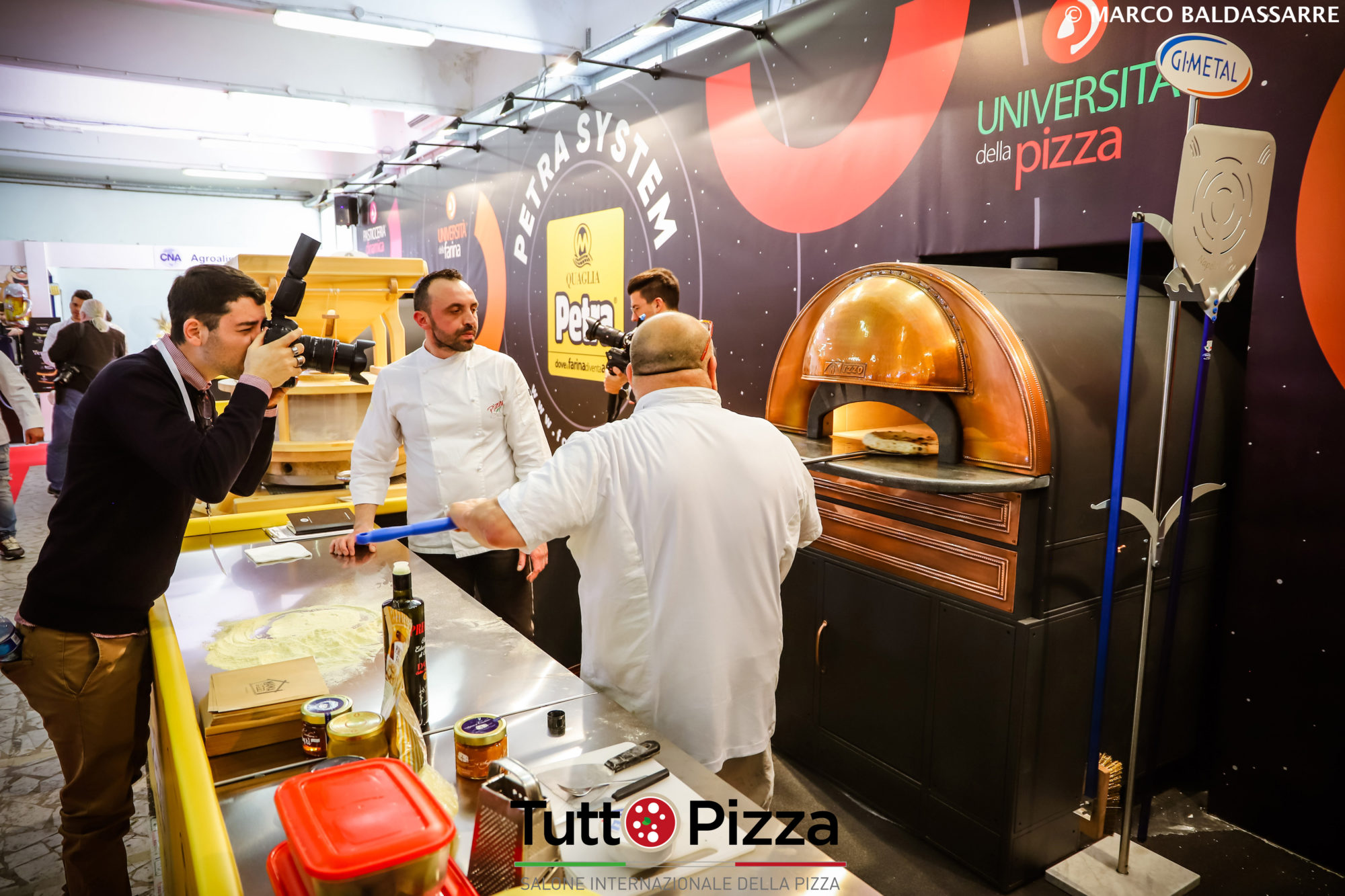 Tutto Pizza • Order Online Now